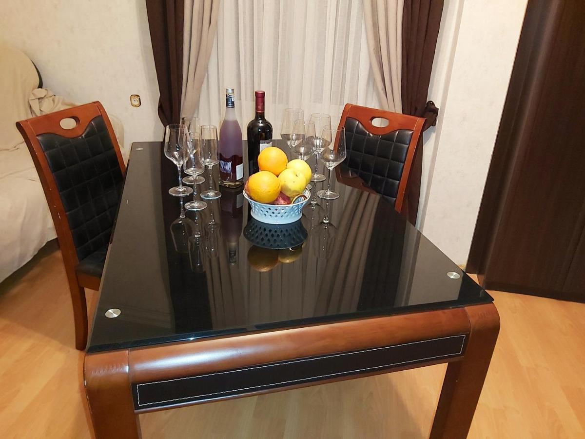 Baia'S Apartments Тбилиси Екстериор снимка